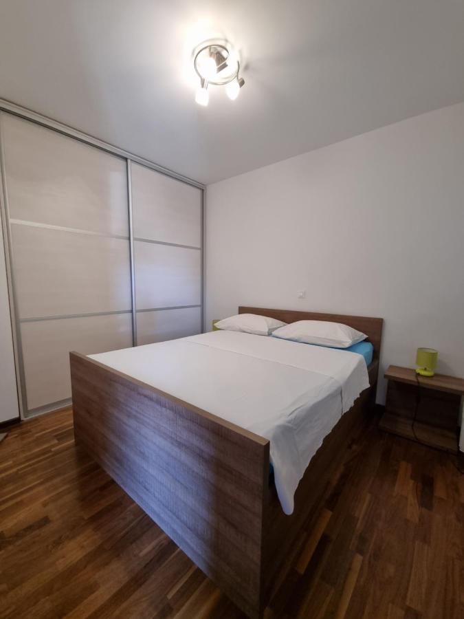 Apartments Jadran Primošten Exterior foto